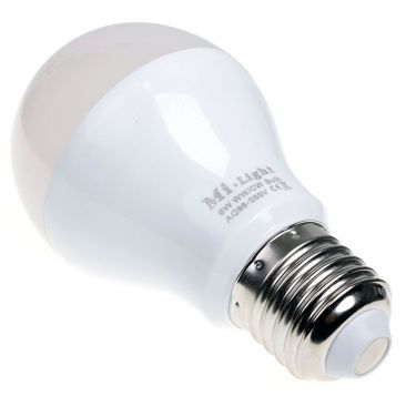 NC - Ampoule LED RVB avec télécommande - Ampoules LED - Rue du