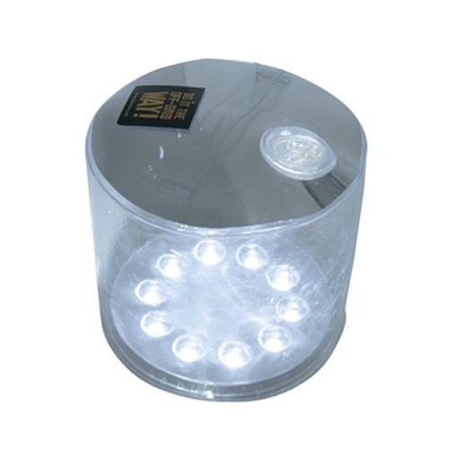 Lampe LED gonflable. L'énergie solaire au camping